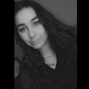 Meet your Posher, Amelia